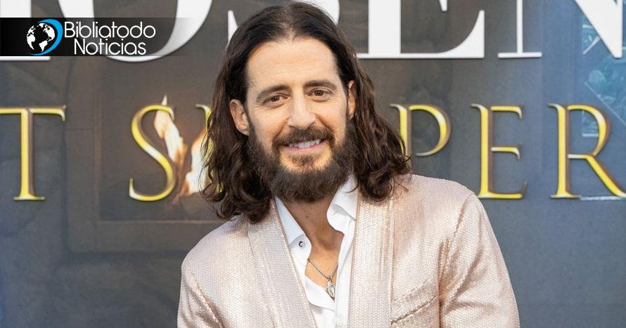 Jonathan Roumie dice que estar en The Chosen “le hace querer ser más como Jesús”
